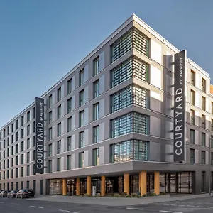 Otel Courtyard By Marriott